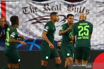 Wolfsburg lanjutkan tren positif menundukkan FC Augsburg 1-0