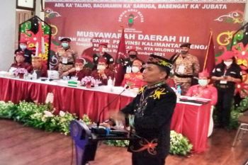 Kembali pimpin DAD Kalteng, Agustiar komit lindungi masyarakat Dayak