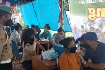 Capaian target vaksinasi di Manuhing tertinggi se-Gumas