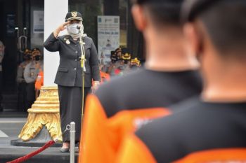 Bupati Sleman minta masyarakat waspada bencana di tengah pandemi
