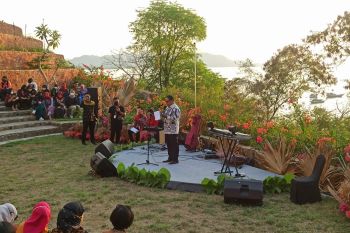 Wagub NTT perkenalkan potensi pariwisata NTT ke peserta Konferensi Polwan Sedunia