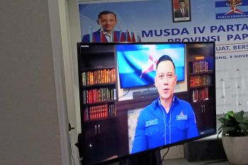 AHY meminta pengurus Domokrat Papua Barat waspada COVID-19