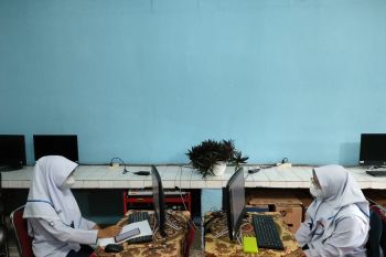 Dua siswi SMP asal Pasaman Barat wakili Sumbar lomba sains tingkat nasional
