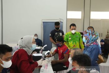 Wali Kota: Vaksinasi sangat penting untuk selesaikan pandemi COVID-19