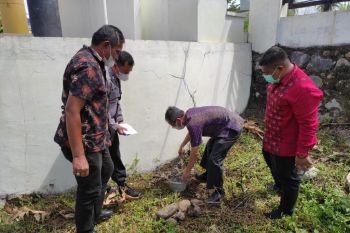 Rutin gulirkan TJSL, PLN UIW Sumbar serahkan bantuan untuk pengembangan aktivitas olahraga