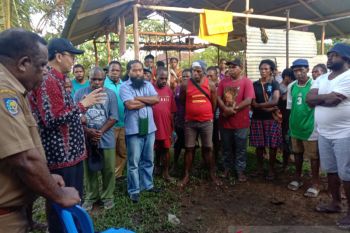 Komnas HAM kunjungi pengungsi konflik penyerangan Pos TNI di Papua Barat