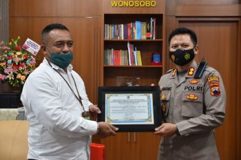 Polres Wonosobo dapat penghargaan karena gagalkan penjualan satwa dilindungi