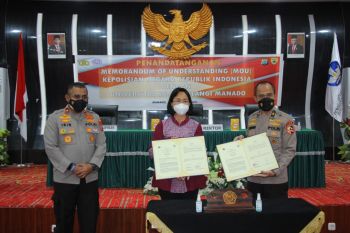 Polri dan Unsrat  teken MoU bidang pendidikan