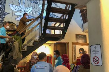 Pemkot Yogyakarta akan mengurangi iklan rokok di luar ruang