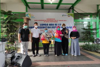 Pontianak mayor lauds Health Office for suppressing COVID-19 cases