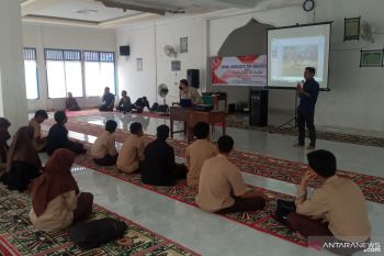 Bawaslu Agam sosialisasikan Pemilu bagi pemilih pemula