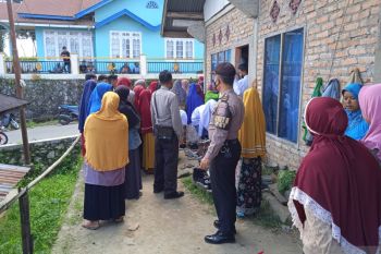 Seorang perempuan paruh baya tewas tergantung di Agam