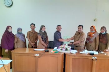 DPRD-Pemkab Agam sepakati 23 Ranperda pada 2022