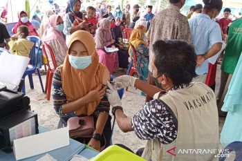 Cakupan vaksinasi COVID-19 di Mukomuko baru 43,12 persen