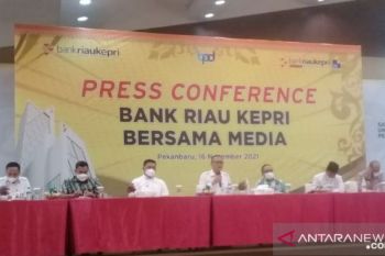 Bank Riau Kepri Syariah ditargetkan diluncurkan Januari 2022