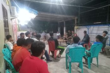 Sinergitas TNI/Polri bentuk Poskamling di Kamoro Jaya Timika
