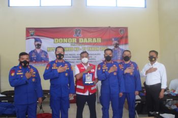 Sambut HUT ke-71, Polairud Polda Lampung bakti sosial donor darah