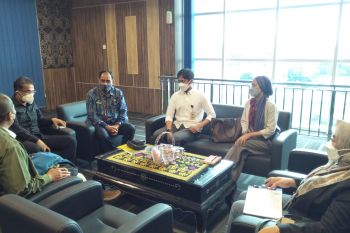 Tim KSP tinjau peningkatan ekonomi UMKM di NTB dampak WSBK Mandalika