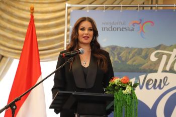 Miss Universe Rusia promosikan destinasi pariwisata "the 10 New Bali"