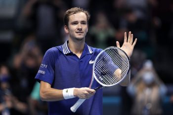 Petenis Medvedev semakin dekat