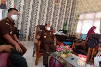 Kejari Mukomuko tetapkan tersangka korupsi pengadaan seragam Linmas