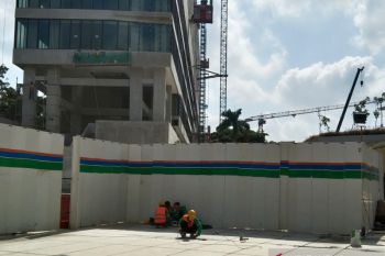 Deputy governor against unilateral decision on Jakarta's minimum wage