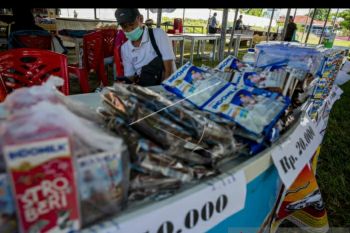 Disperindag Sulteng  imbau pedagang jangan timbun bahan pokok