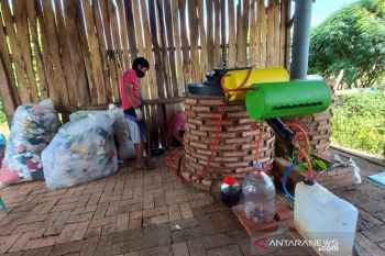 Sampah plastik bisa jadi BBM
