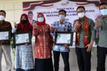 Pemprov Sulbar minta penyuluh KB gotong royong atasi "stunting"