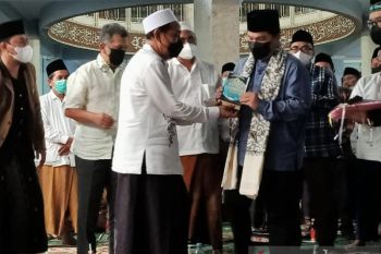 Menteri BUMN kolaborasi dengan pesantren untuk membangun ekonomi