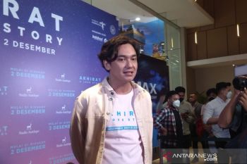 Adipati Dolken ungkapkan tantangan dalami peran "Akhirat: A Love Story"