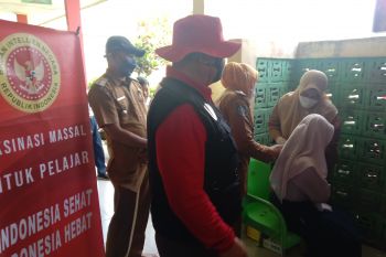 Pemkab Mukomuko "jemput bola" laksanakan vaksinasi ke desa