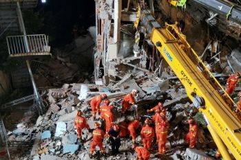 Gedung ambruk di Changsha China, 53 orang tewas tidak ada WNI
