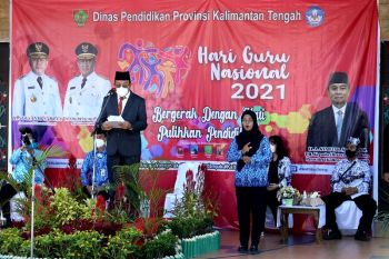 Penjabat Sekda Kalteng sebut pentingnya adaptasi digital bagi guru