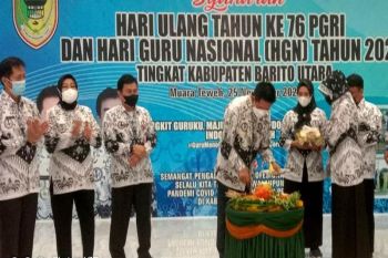 Bupati Barut ingatkan para guru untuk tetap laksanakan prokes