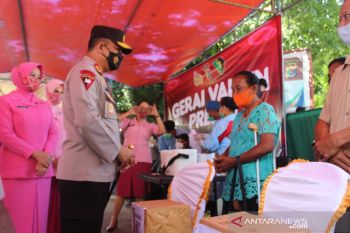 Kapolda ajak masyarakat Sumba Timur tetap jaga prokes