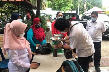 Disperindagkop - UKM menggelar uji tera di 13 kecamatan