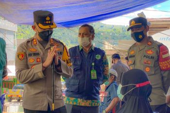 Gebyar Vaksinasi Presisi yang digelar Polres Enrekang diserbu warga