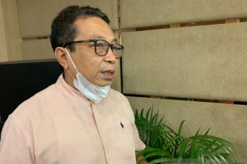 Vaccinations in West Sumatra reach 52% of target