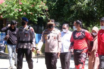 Kapolda Sulbar mengapresiasi vaksinasi presisi kepada masyarakat pesisir