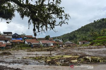 Lahan pertanian rusak diterjang banjir bandang Garut