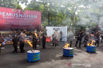 Bea Cukai Surakarta musnahkan 1,8 juta batang rokok ilegal
