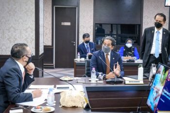 Malaysia tangguhkan peralihan ke endemi karena Omicron