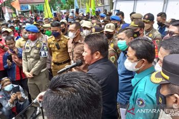 Gubernur Deru akan mengkaji ulang besaran UMP Sumsel