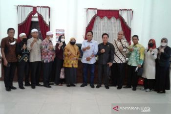 DPRD HSU pelajari struktur APBD Barsel  2022