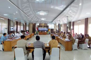 Ciptakan kesepakatan, DPMPTSP Kobar gelar FKP SP perizinan