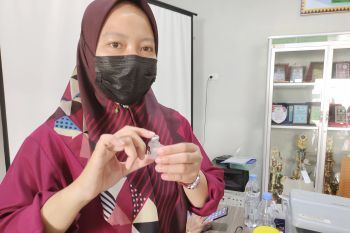 Vaksinator ajak masyarakat Lampung antusias ikut vaksinasi COVID