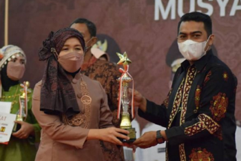 Perajin binaan Dekranasda Jambi ikut Pameran Online Rumah Kriya Asri