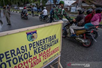 Gubernur Sulteng  keluarkan instruksi pencegahan COVID-19 saat Natal