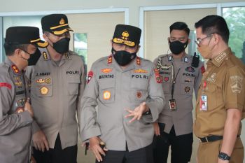 Kapolda Sulut jemput korban perdagangan orang di Bandara Samrat